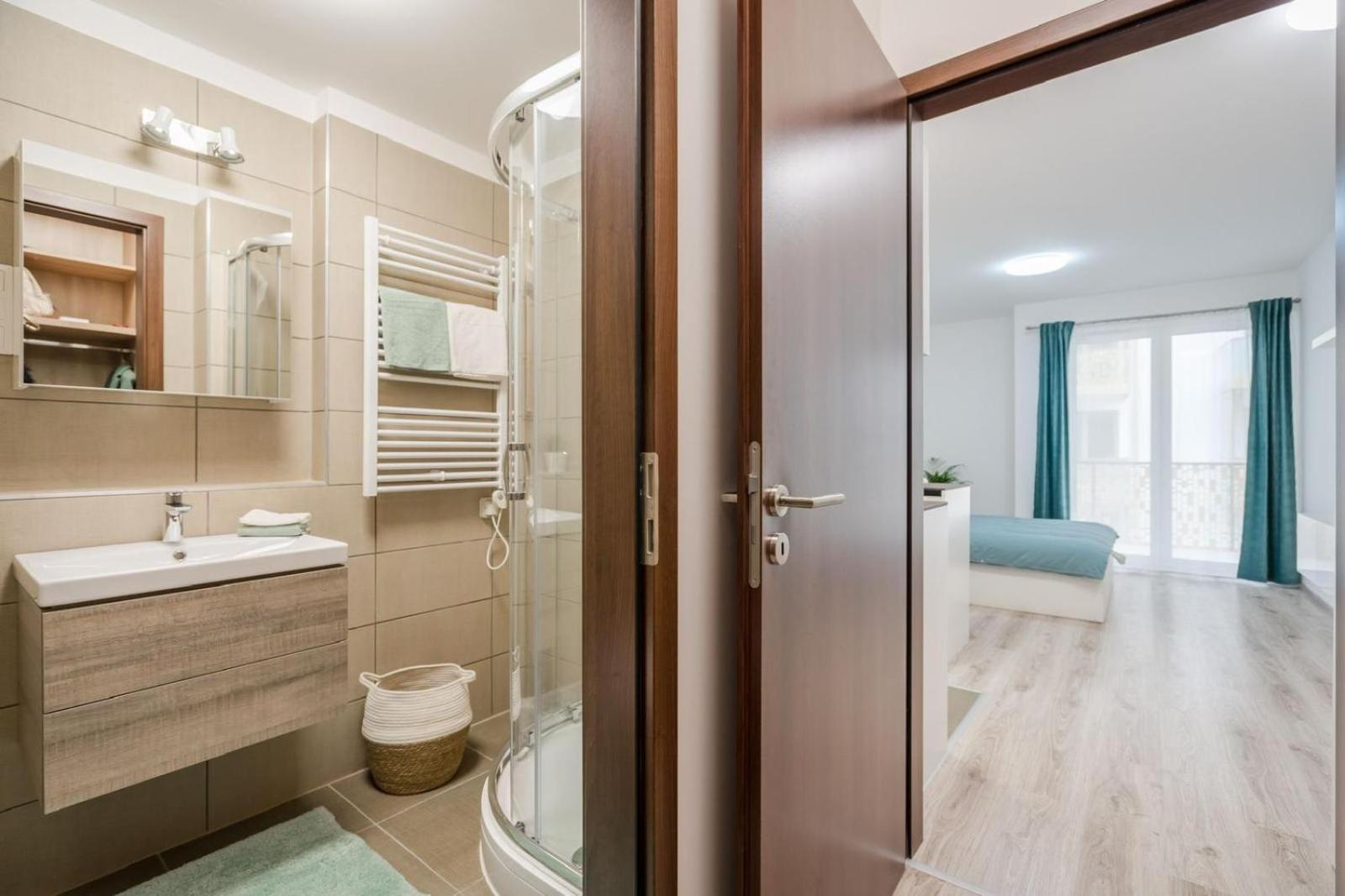 Comfort Court Apartment - Free Parking, Balcony Budapest Extérieur photo